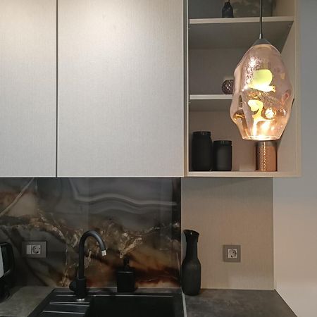 Studio Apartment Purple Sunset - 2+1 บาชกาโวดา ภายนอก รูปภาพ