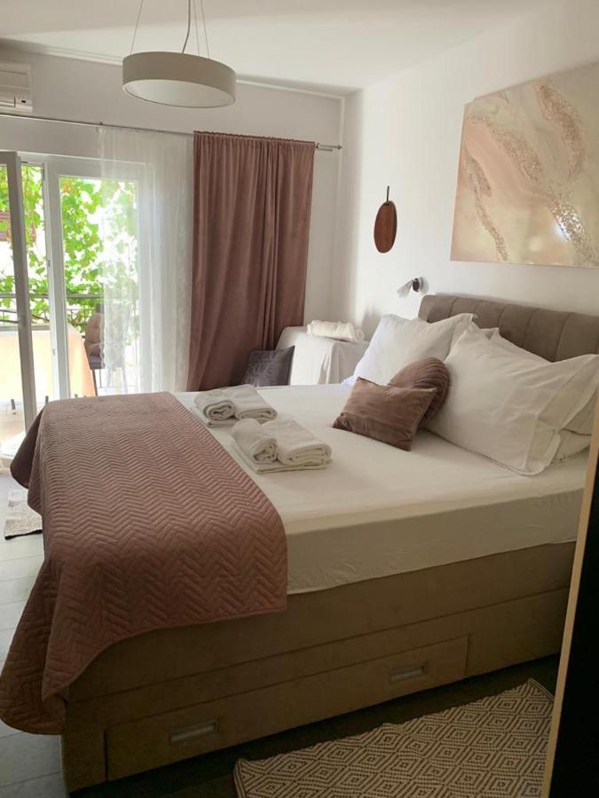 Studio Apartment Purple Sunset - 2+1 บาชกาโวดา ภายนอก รูปภาพ