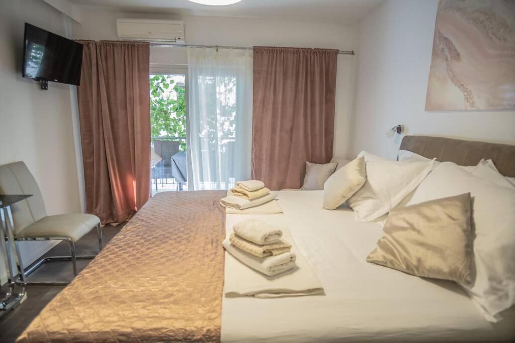 Studio Apartment Purple Sunset - 2+1 บาชกาโวดา ภายนอก รูปภาพ
